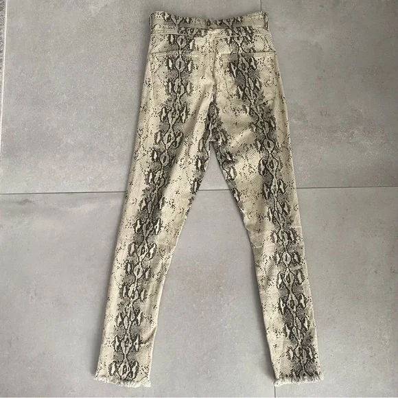 LIONESS PANTS - Picture 7 of 11